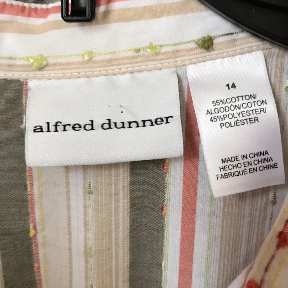 ❤️Alfred  Dunner Blouse - Picture 2 of 4